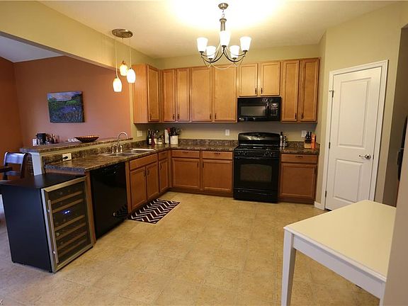 4th image of 5715 Daniel Dr