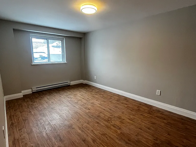34 Berczy St #103 — Photo 12