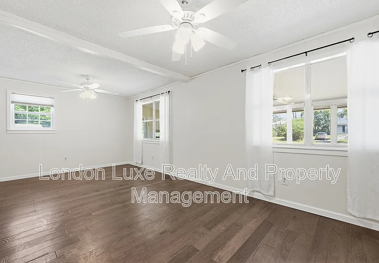 9246 Bearden Rd — Photo 14
