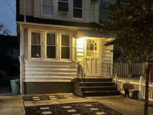 24446 89th Avenue, Bellerose, NY 11426