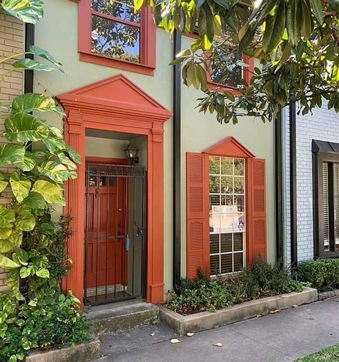 1st image of 811 Lovett Blvd APT 8