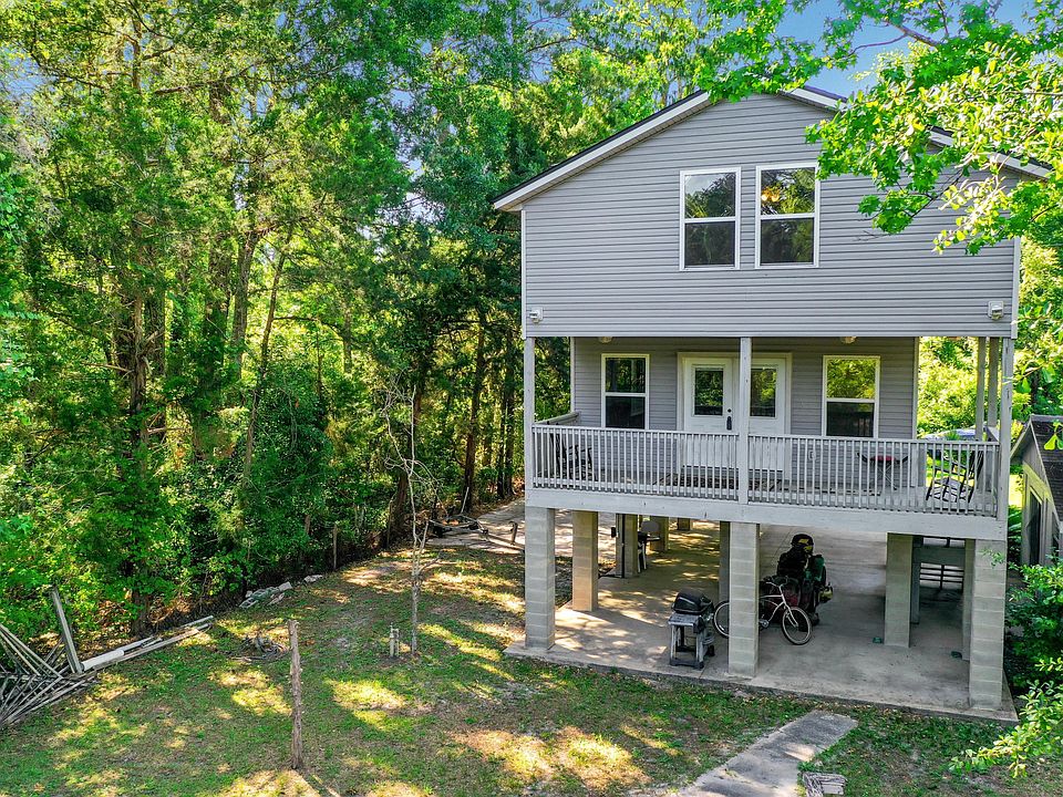 1st image of 3809 Forest Dr