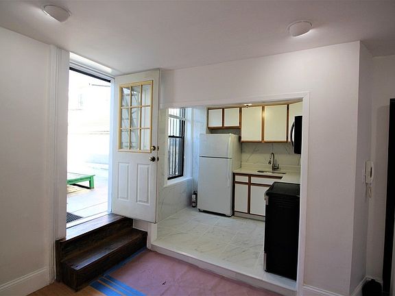 3rd image of 312 Court St #2A