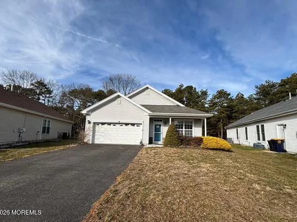 27 Cromwell Court, Manchester, NJ 08759