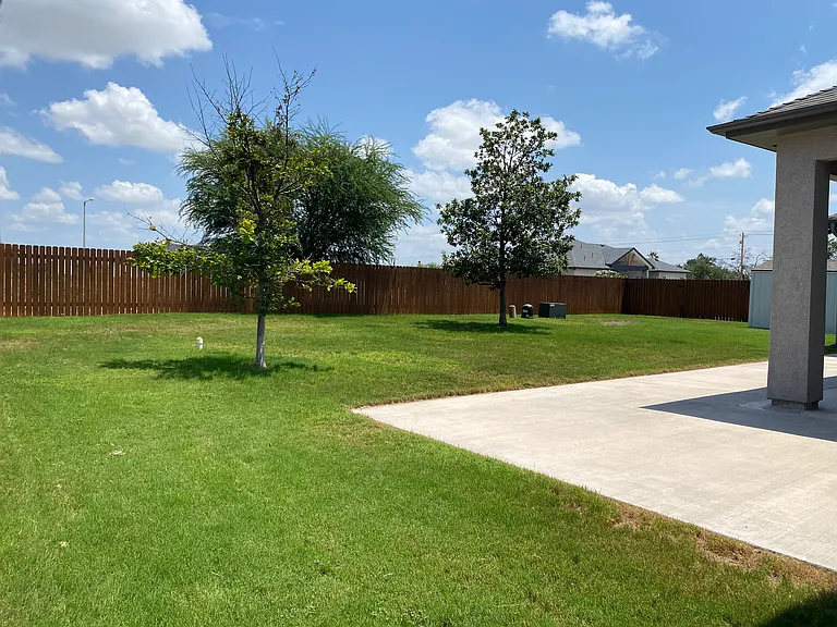 507 Canyon Creek Dr — Photo 30