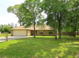 28426 Champion Oaks Dr, Magnolia, TX 77354