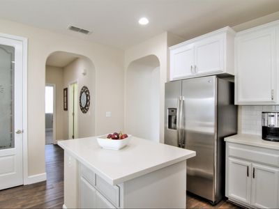 5611 Newsome Ct, Elk Grove, CA, 95757