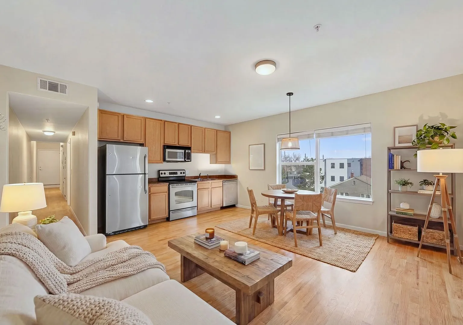 Sunlit 2 BR, 2 BA Condo Steps From Denver University w/ Covered Parking! — Photo 2