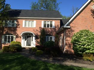4665 Winding Woods Ln, Hamburg, NY 14075