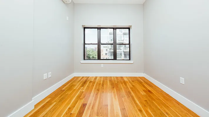 Rented by Nooklyn NYC LLC | media 11