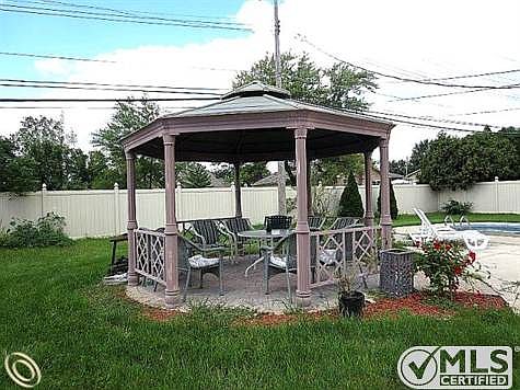 GAZEBO