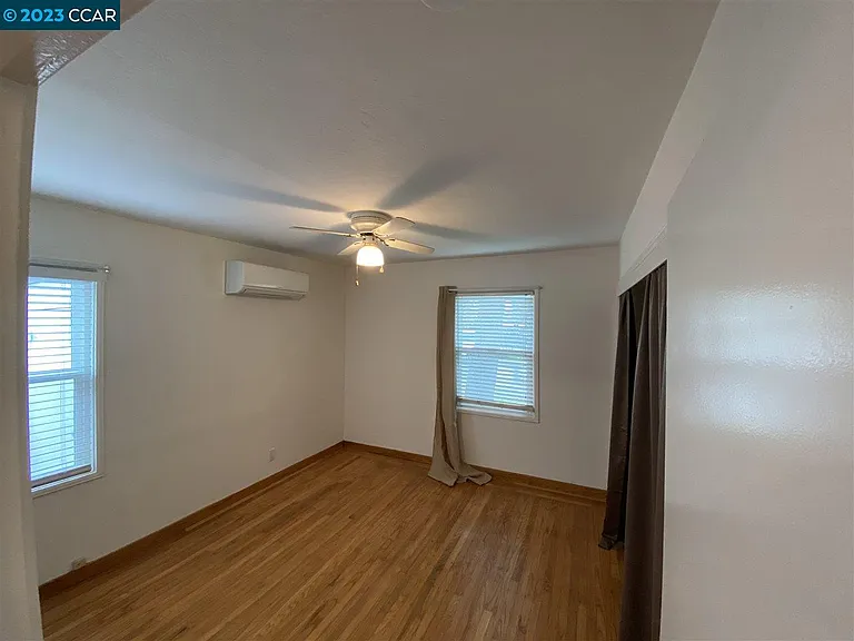 1414 San Carlos Ave — Photo 15