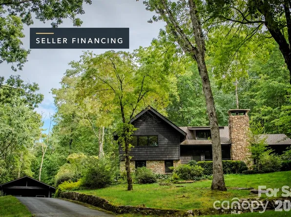 212 SE Shore Dr, Lake Toxaway, NC 28747