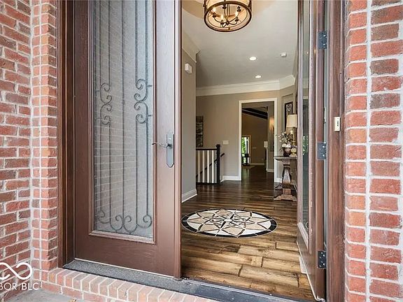 2nd image of 7254 Misty Woods Ln