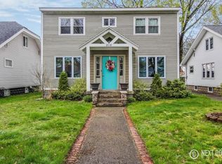 2016 Mills Ave, Muskegon, MI 49445