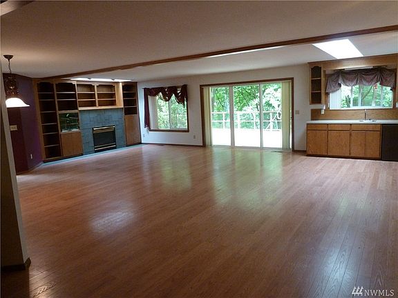 Plenty of space, move-in ready and set to enjoy.