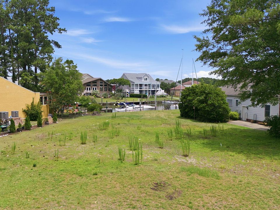 1st image of 903 Salt Cay Court