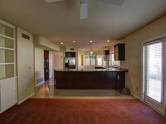 3rd image of 6254 E Phelps Rd