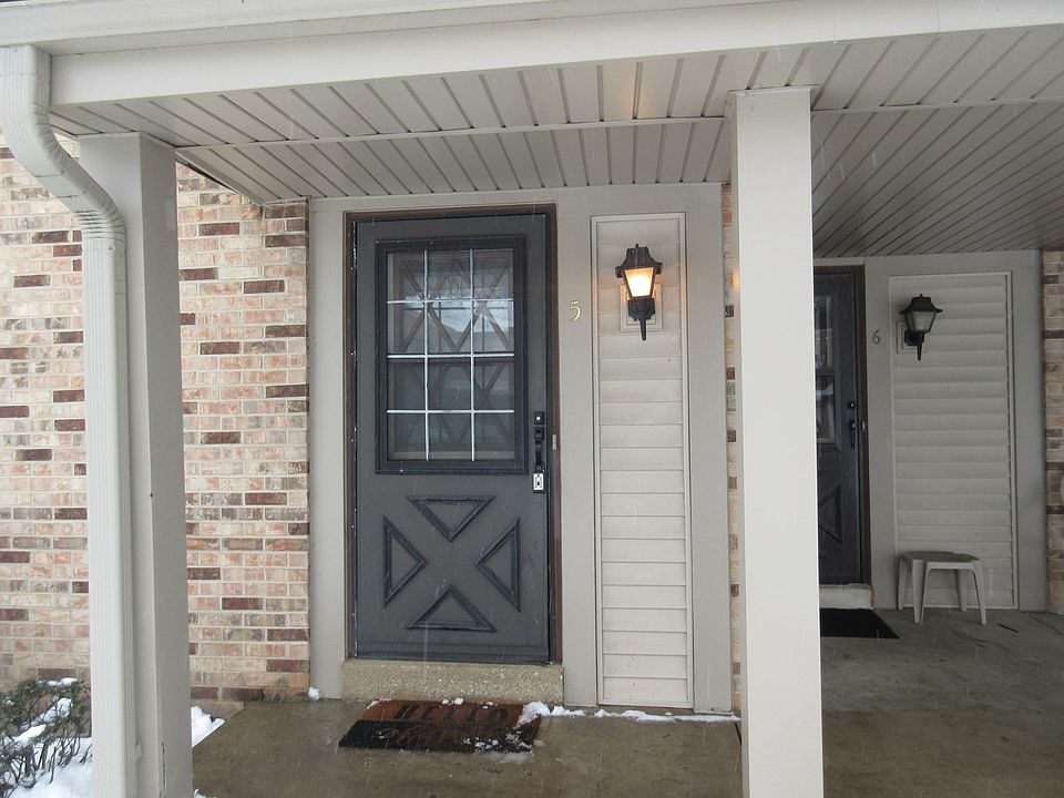 5748 Cambridge Ln #5