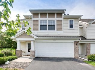 5001 Dunkirk Pl N, Plymouth, MN 55446