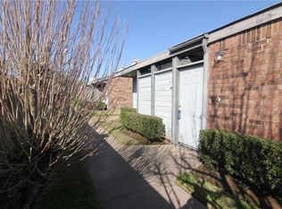 628 Bellaire Dr APT A, Hurst, TX 76053