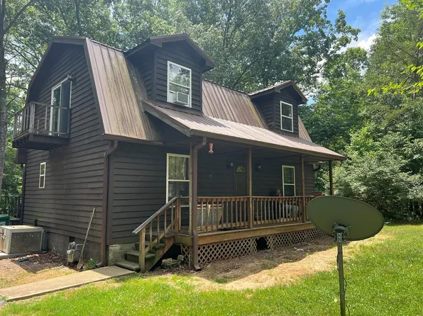 64 Walnut Dr, Crossville, TN 38555