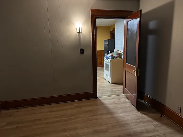 183 East Ave #1 — Photo 10