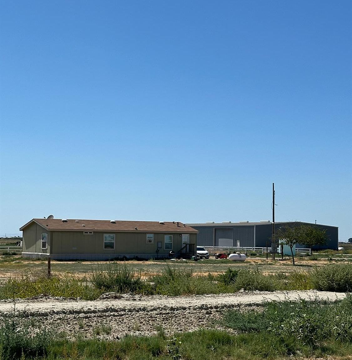 17094 Kansas Ave, Lemoore, CA 93245 | Zillow