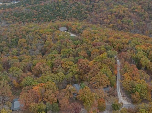 4578 Trails End Trl, House Springs, MO 63051