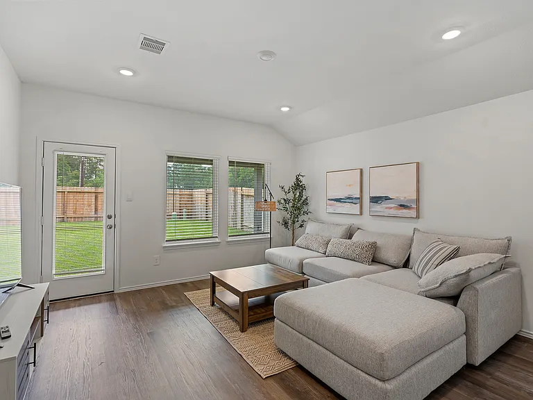 5414 Magnolia Heath Ln — Photo 2