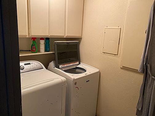 5th image of 5880 Madra Ave