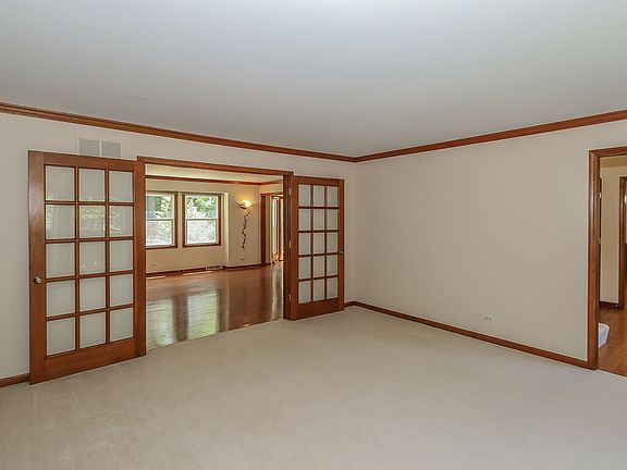 5th image of 6733 Taos Ct