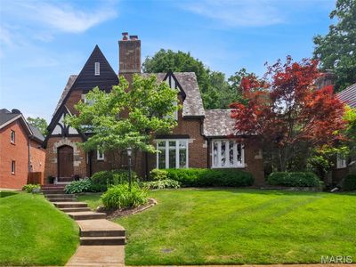 7360 Teasdale Ave, Saint Louis, MO, 63130