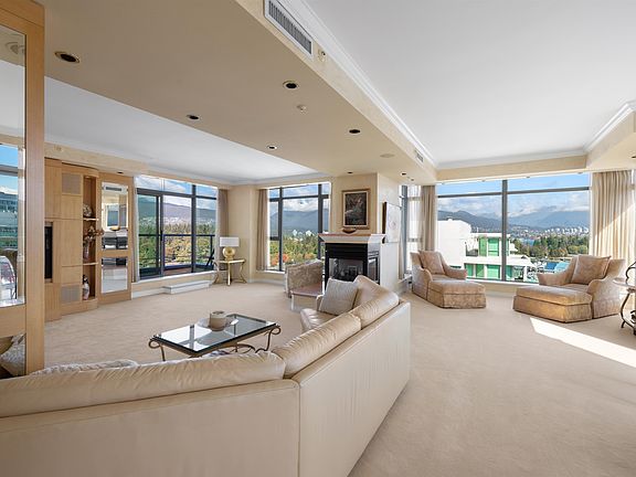 Picture of Amenities | Luxe Pool, Wellness Center, Lounge & Pet Park