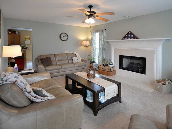 3rd image of 8133 Spring Haven Ln