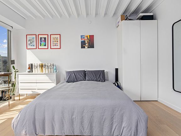 5th image of 305 Union Ave #5B