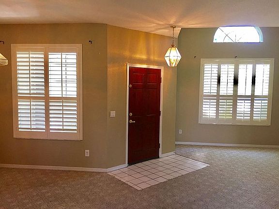 3rd image of 509 Hallowell Cir