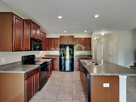3rd image of 10655 Standing Stone Dr