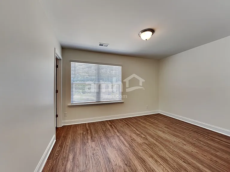 409 Ronter Ct — Photo 17