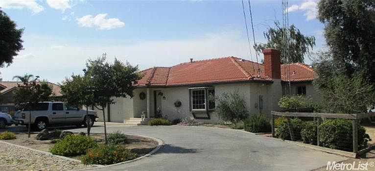 1st image of 27017 Vine Ave