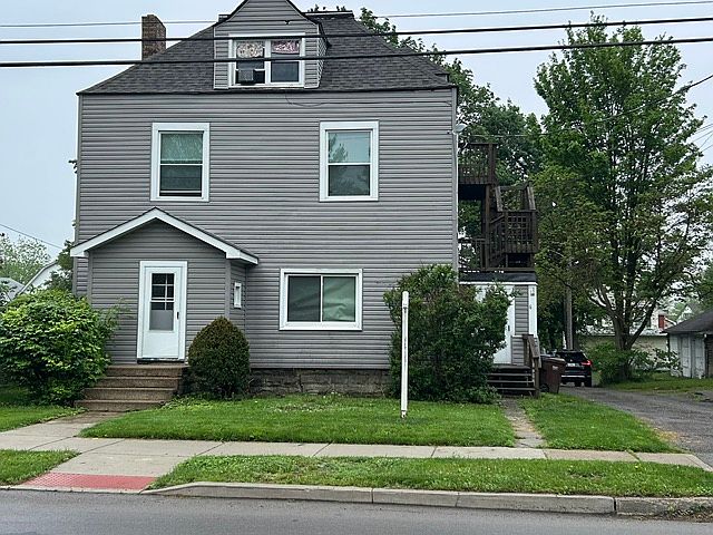 1st image of 603 S Center St #B
