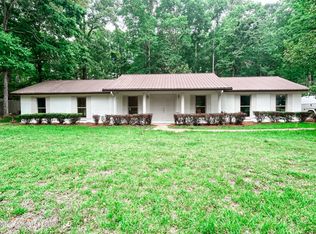 204 Eastwood Dr, Florence, MS 39073