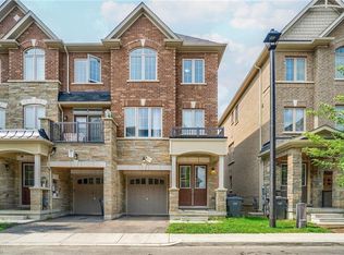 14 Faye St, Brampton, ON L6P4M9