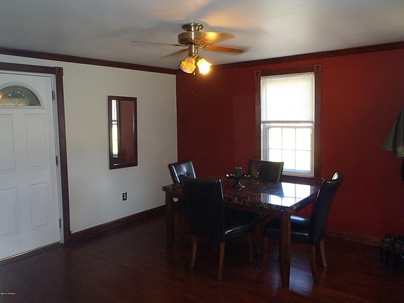 2nd image of 127 E 5th St