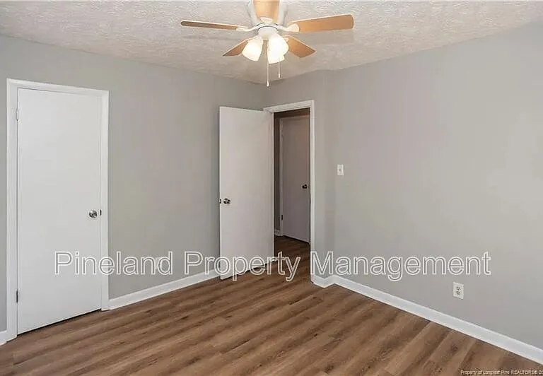 2012 Lakemeadow Dr — Photo 27