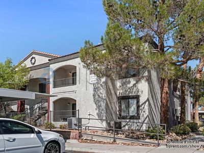 950 Seven Hills Dr APT 424, Henderson, NV, 89052