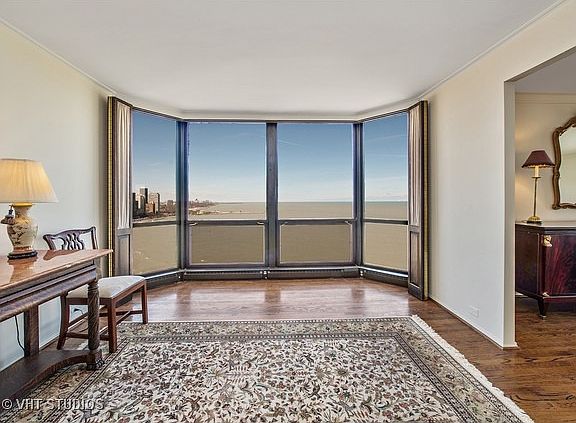 5th image of 990 N Lake Shore Dr APT 24E