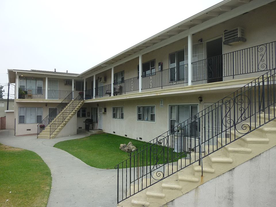 1st image of 10716 Shire Pl