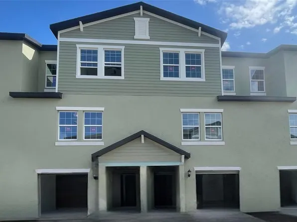 828 Tennyson Mill Cir, Tampa, FL 33619