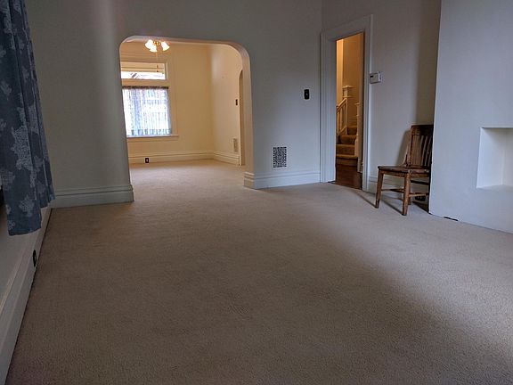 dining room - 1st floor (northwest)